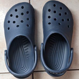 Navy blue crocs